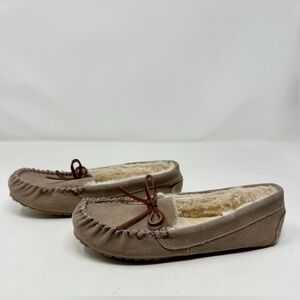 Women's Joyspun Tan Moccasin Slippers; Women’s 6